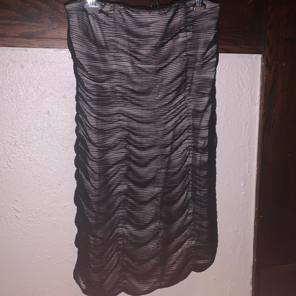 Black mini BB Dakota Size 8